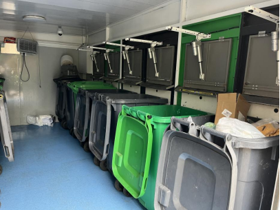 貓先生智能垃圾房，垃圾分類設(shè)備廠家，定時定點垃圾收集點建設(shè)